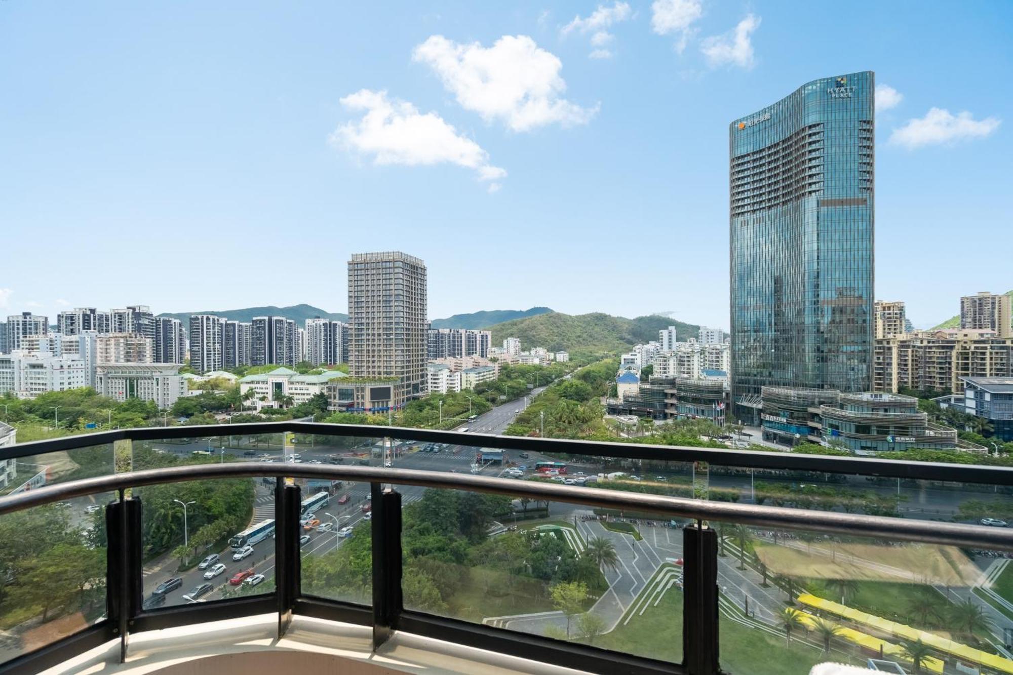 Poly Central Plaza By Boli At Sanya City Center#Near Joy City Esterno foto