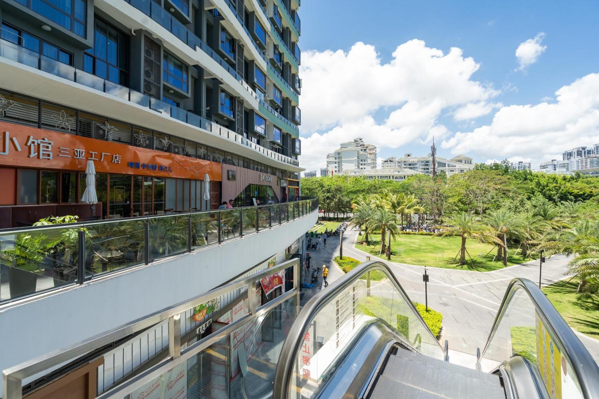 Poly Central Plaza By Boli At Sanya City Center#Near Joy City Esterno foto